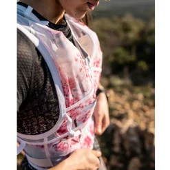 Sale OTSO Trail running backpack - Almond Blossom
